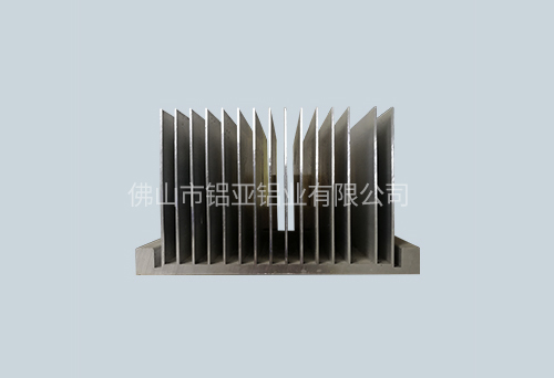 梳子散熱（rè）器（qì）鋁型材