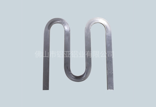 拉（lā）彎鋁型（xíng）材