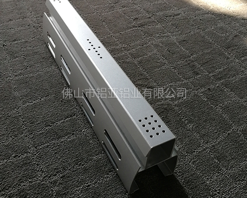 鋁型材定做（zuò）